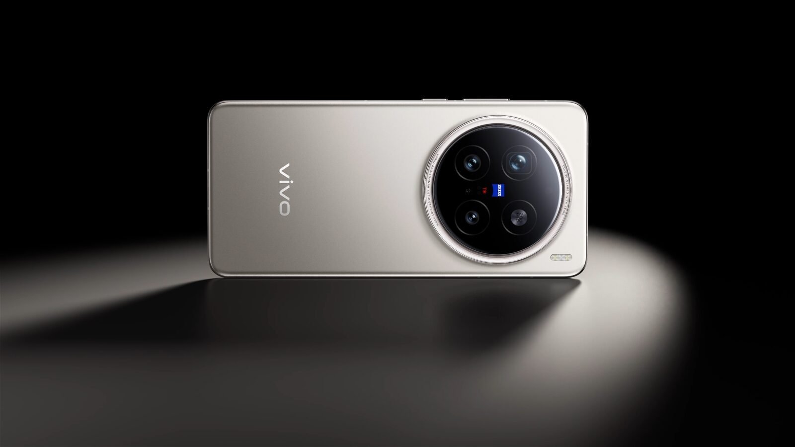 vivo X200 Pro camera phone